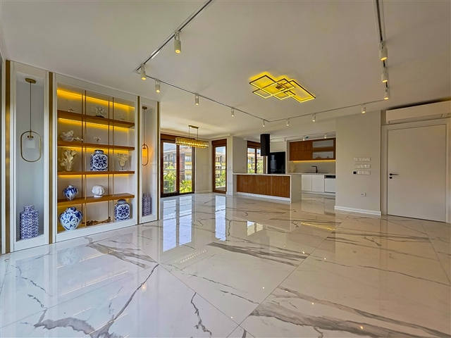 Exclusive 4+1 apartments in a unique complex in the central part of Alanya