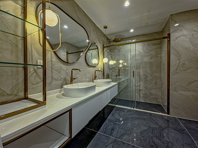 Exclusive 4+1 apartments in a unique complex in the central part of Alanya