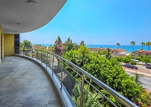 Exclusive 4+1 apartments in a unique complex in the central part of Alanya