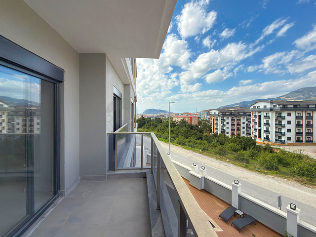 One-bedroom apartment in a new complex in Oba district