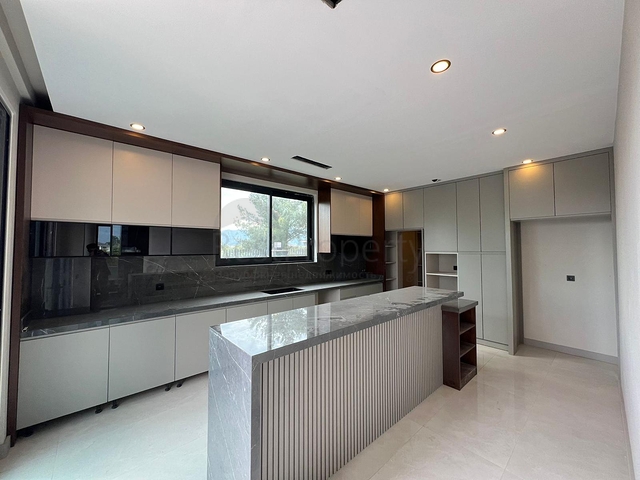 4+1 villa in Doshemealti - Antalya area 