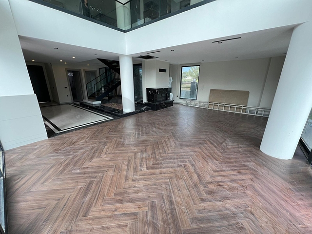 4+1 villa in Doshemealti - Antalya area 