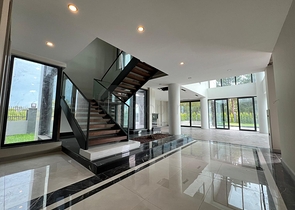 4+1 villa in Doshemealti - Antalya area 