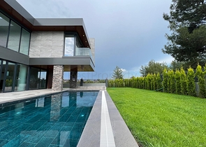 4+1 villa in Doshemealti - Antalya area 