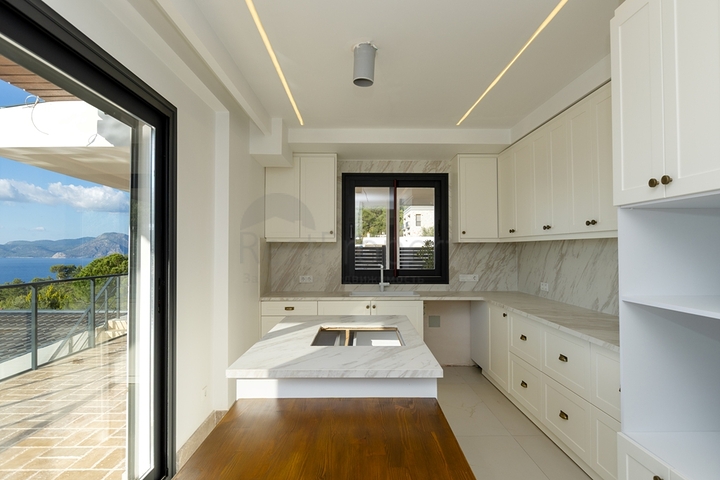 6+1 villa in Fethiye - Antalya area 