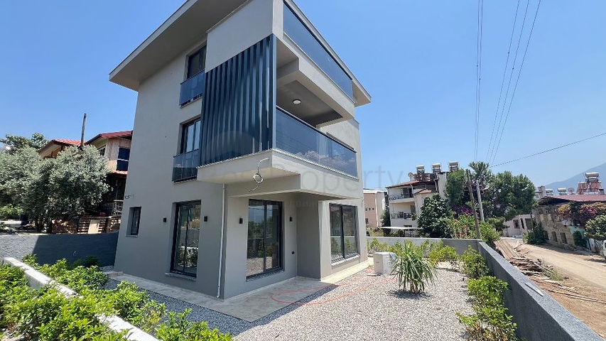 New 4+1 Villa in Fethiye from Owner, 210 m²