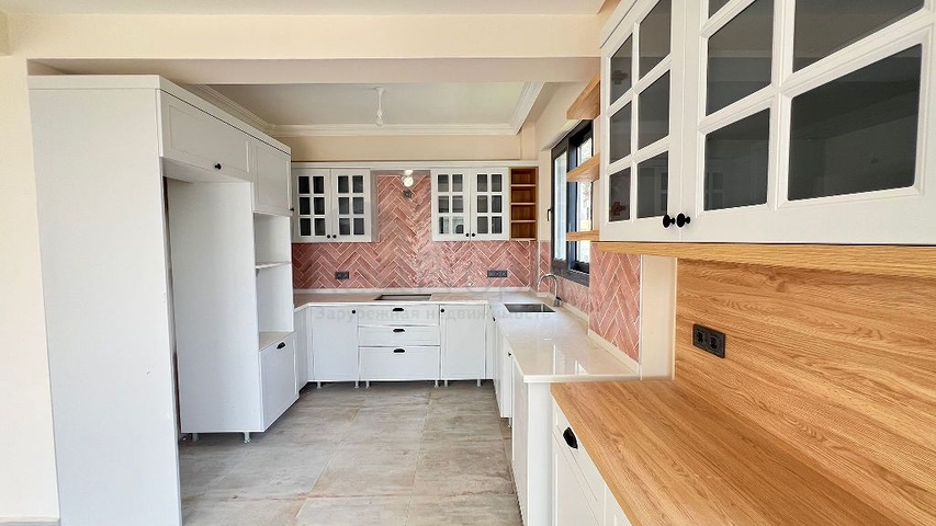 New 4+1 Villa in Fethiye from Owner, 210 m²