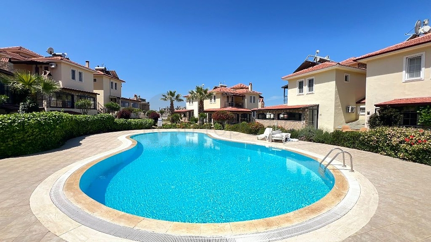 Furnished 5+1 Villa in Fethiye from Owner