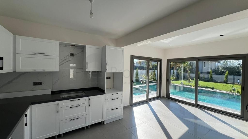 New 3+1 Villas in Fethiye Near the Sea from Developer