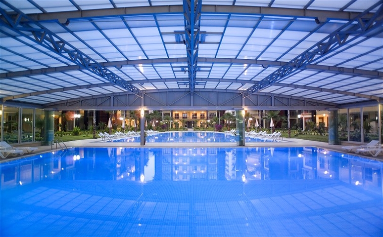 Luxury property next to the sea and beach: Selcuklu Konaklari project in Alanya