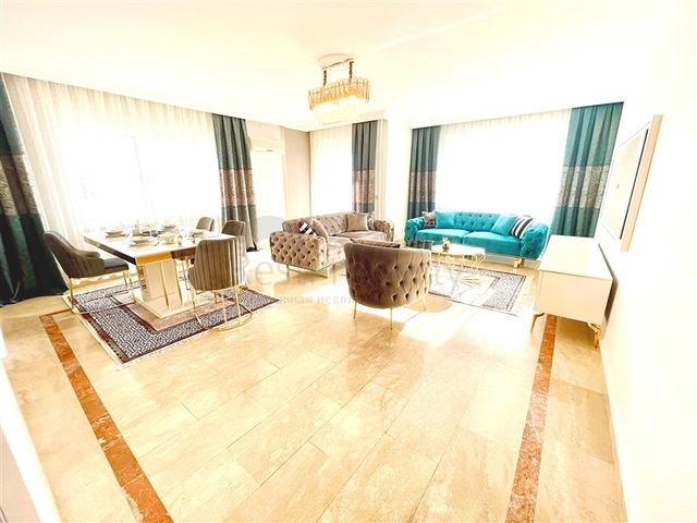 3+1 penthouse in Oba district