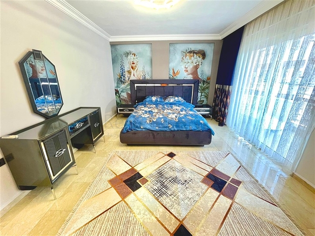 3+1 penthouse in Oba district