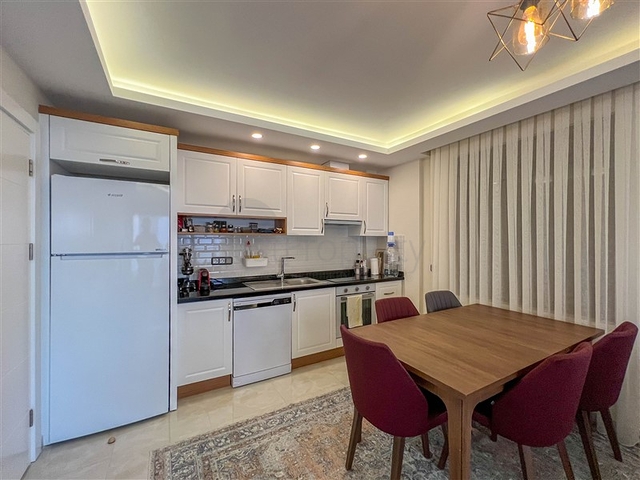 Two-bedroom furnished apartment in Mahmutlar district 