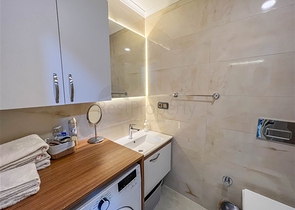 Two-bedroom furnished apartment in Mahmutlar district 