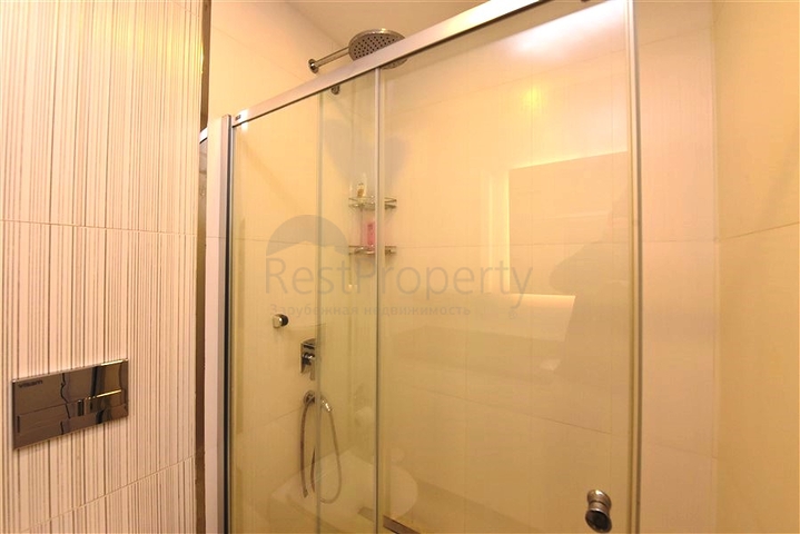 Two-bedroom apartment with panoramic sea view