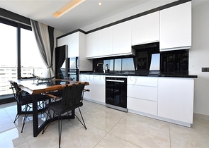 Two-bedroom apartment with panoramic sea view