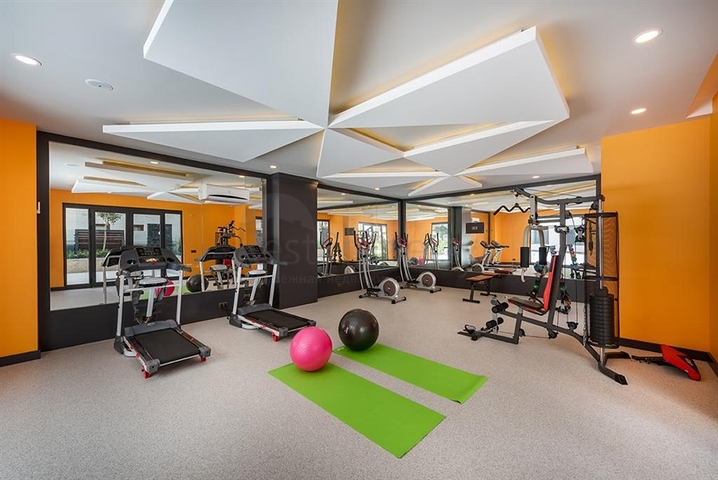 Huge 3+1 view apartment on the first coastline