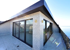 Huge 3+1 view apartment on the first coastline