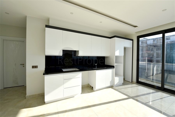 2+1 apartment with panoramic sea view in Mahmutlar area