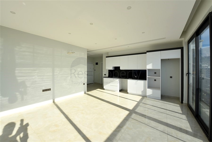 2+1 apartment with panoramic sea view in Mahmutlar area