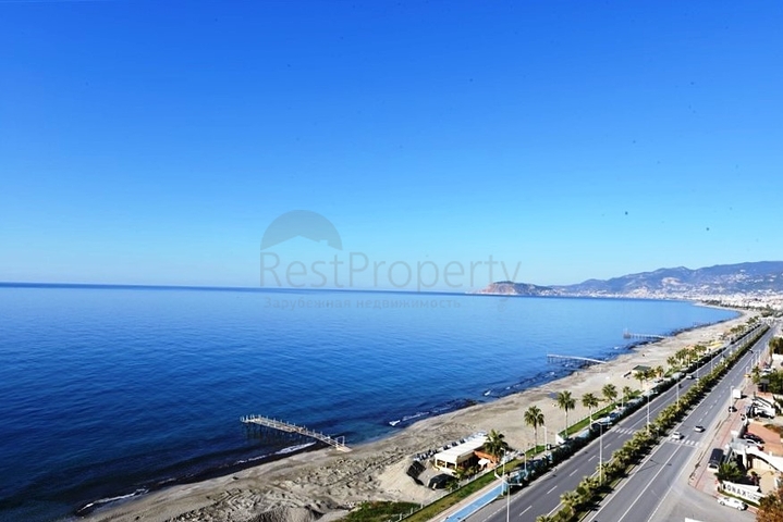 2+1 apartment with panoramic sea view in Mahmutlar area