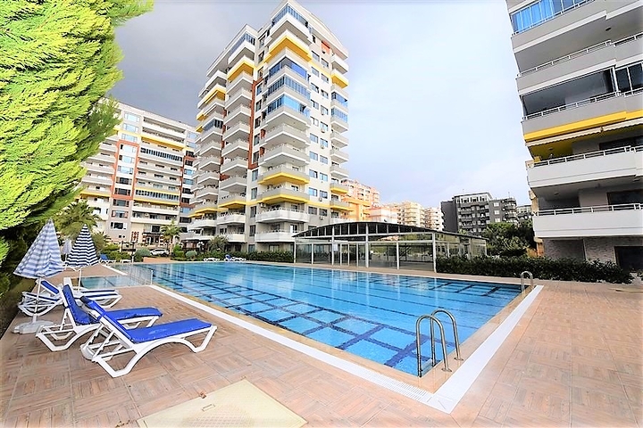 Spacious two-bedroom apartment on the first coastline
