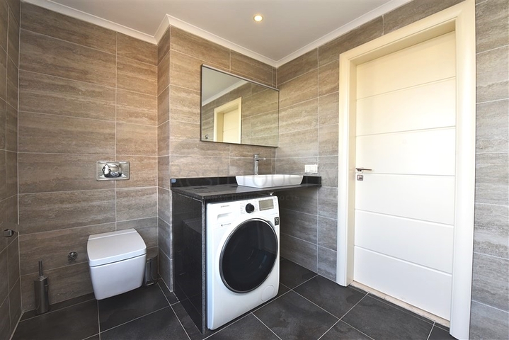 Spacious two-bedroom apartment on the first coastline