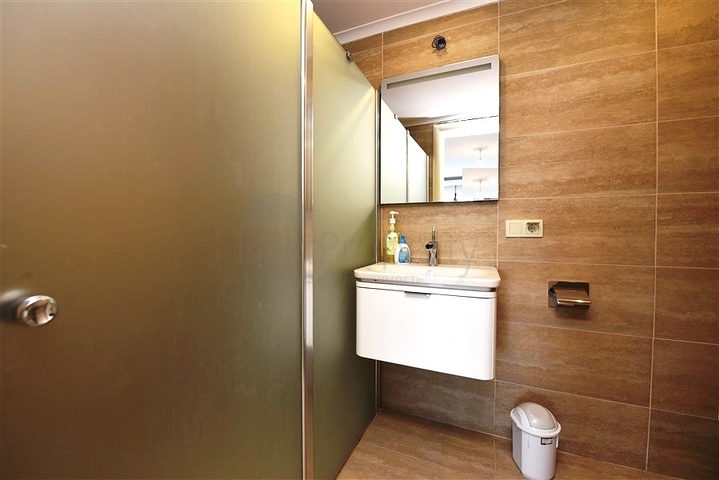 Spacious two-bedroom apartment on the first coastline