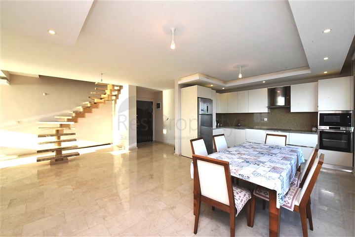 Spacious two-bedroom apartment on the first coastline