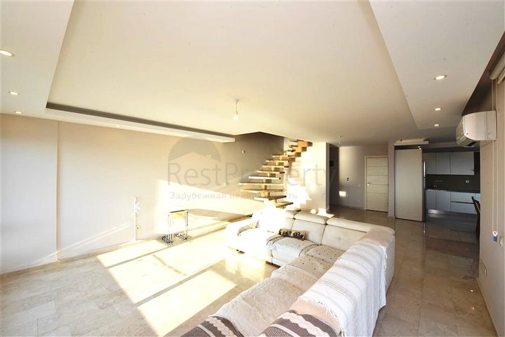 Spacious two-bedroom apartment on the first coastline