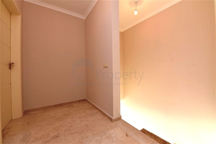 Spacious two-bedroom apartment on the first coastline