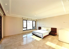 Spacious two-bedroom apartment on the first coastline