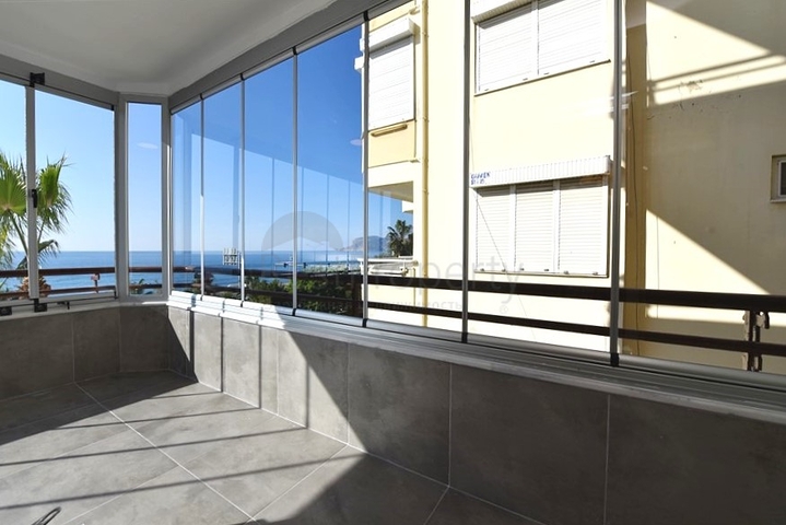 Cozy 2+1 apartment with sea view in Tosmura