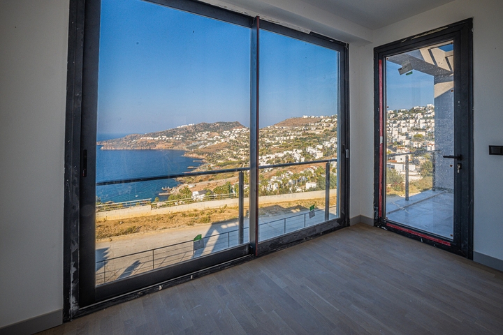A new complex with panoramic sea views in a cozy location in Yalikavak district.