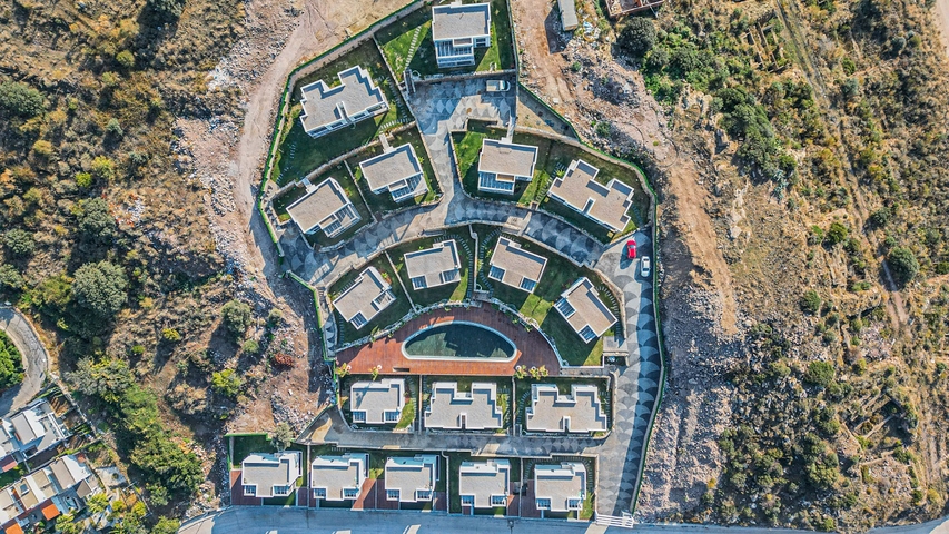 A new complex with panoramic sea views in a cozy location in Yalikavak district.