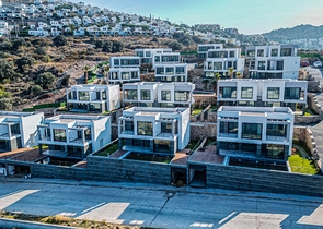 A new complex with panoramic sea views in a cozy location in Yalikavak district.