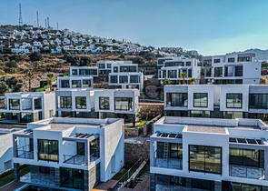 A new complex with panoramic sea views in a cozy location in Yalikavak district.