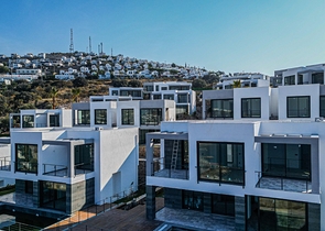 A new complex with panoramic sea views in a cozy location in Yalikavak district.