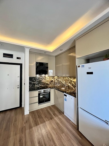 Furnished one-bedroom apartment 700 m from the sea in Gazipasa