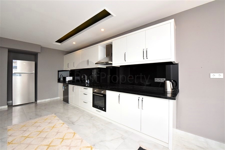 5+1 villa in the central area of Alanya