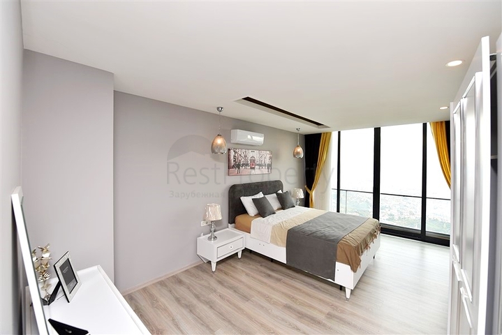 5+1 villa in the central area of Alanya