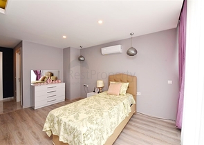 5+1 villa in the central area of Alanya