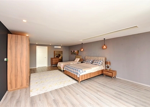 5+1 villa in the central area of Alanya