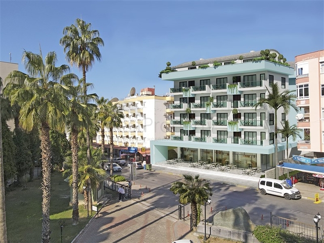 An investment project in the center of Alanya, 200 m from the sea 