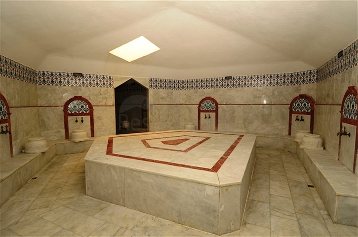 2+1 apartment in Tosmur area near the sea 