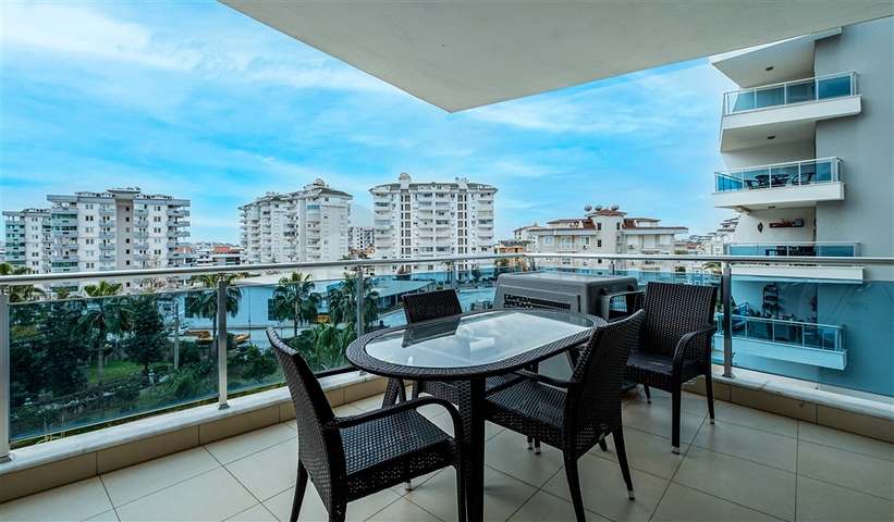 2+1 apartment in a premium class complex in Cikcilli district