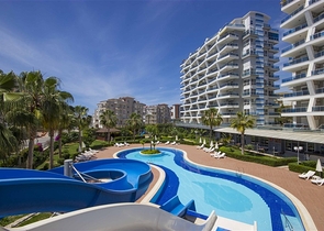 2+1 apartment in a premium class complex in Cikcilli district