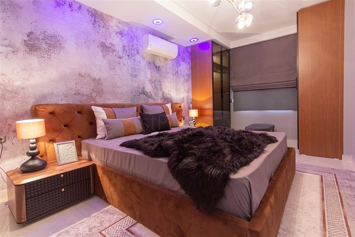 Furnished 2+1 apartment on the first coastline in Mahmutlar