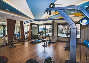 Furnished 2+1 apartment on the first coastline in Mahmutlar