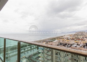 Furnished 2+1 apartment on the first coastline in Mahmutlar